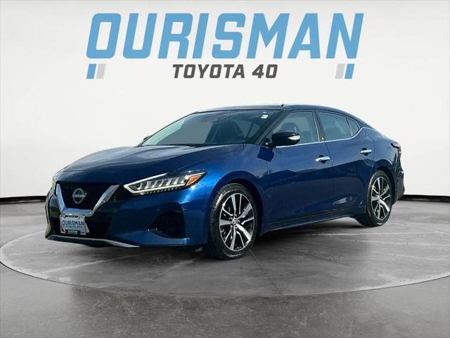 used 2023 Nissan Maxima car, priced at $25,000