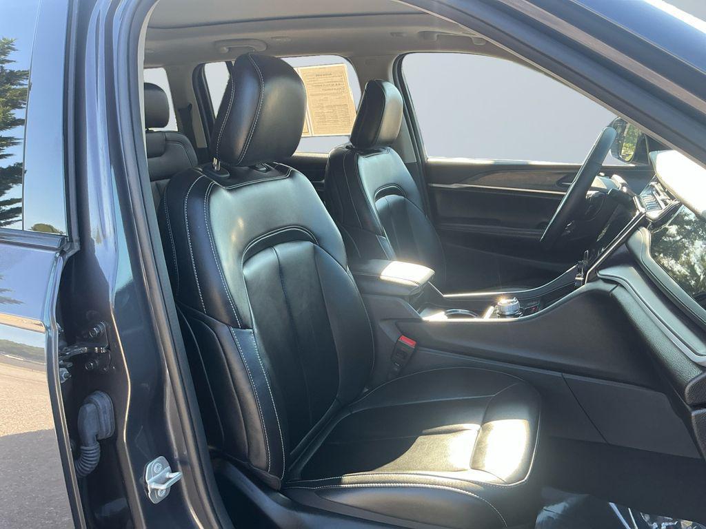used 2023 Jeep Grand Cherokee 4xe car, priced at $29,500