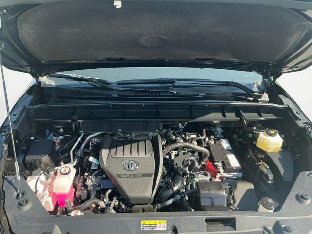 used 2024 Toyota Highlander car, priced at $42,000