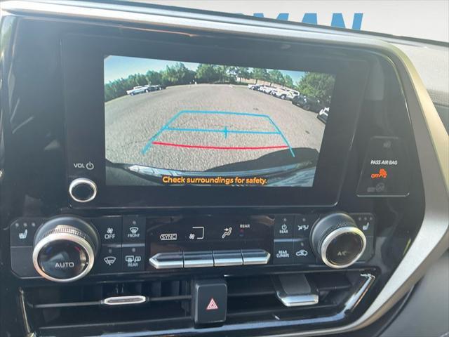 used 2024 Toyota Highlander car, priced at $42,000