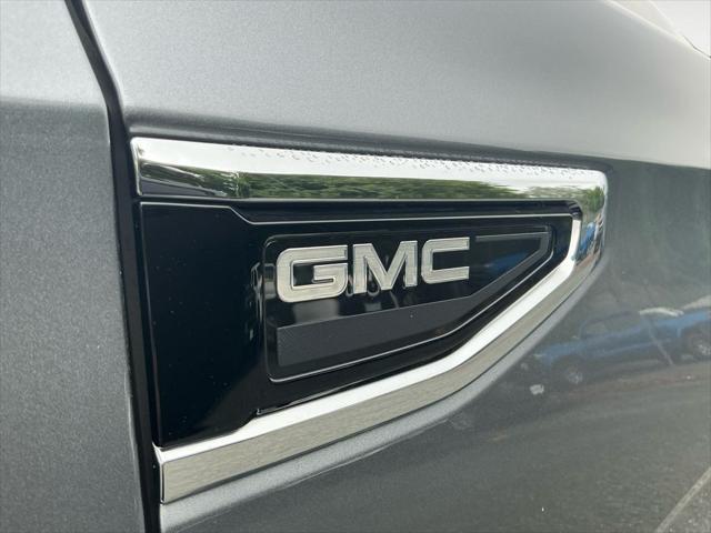 used 2022 GMC Yukon XL car, priced at $52,500