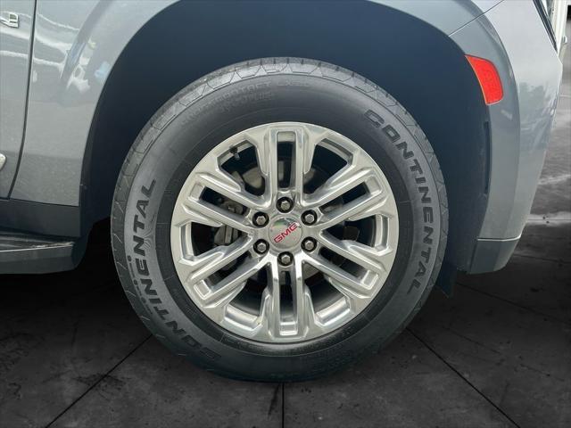 used 2022 GMC Yukon XL car, priced at $52,500