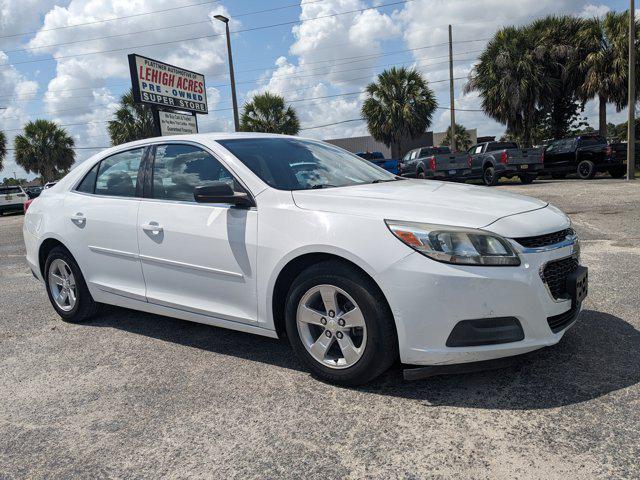 used 2015 Chevrolet Malibu car, priced at $12,284