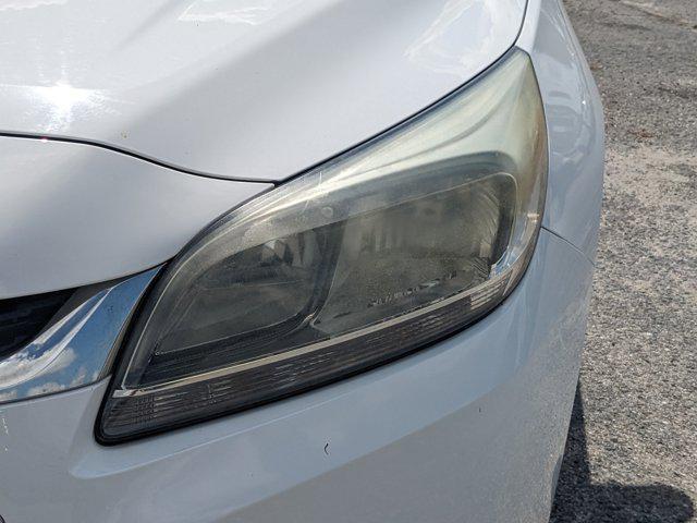 used 2015 Chevrolet Malibu car, priced at $12,284