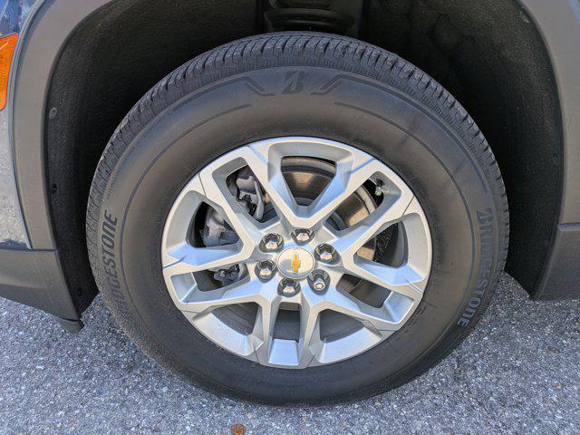 used 2023 Chevrolet Traverse car, priced at $24,984