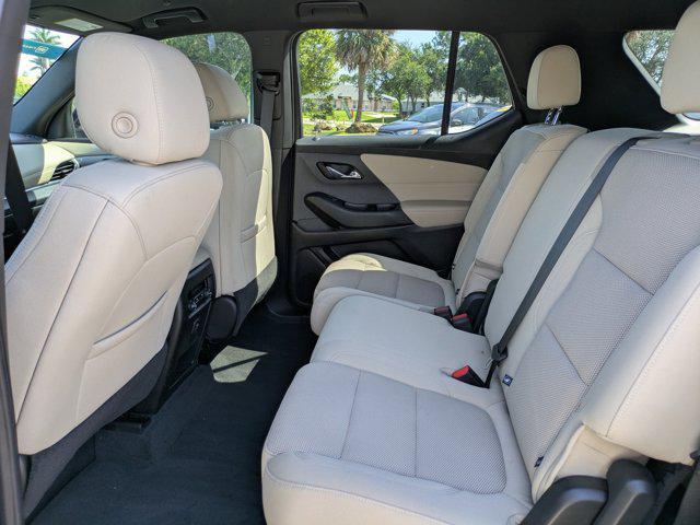 used 2023 Chevrolet Traverse car, priced at $24,984