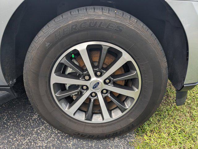 used 2021 Ford Expedition car, priced at $33,484