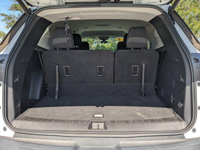 used 2021 Chevrolet Traverse car, priced at $17,984
