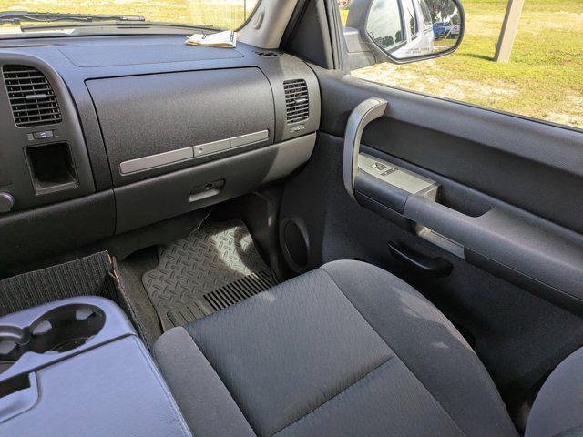 used 2009 Chevrolet Silverado 1500 car, priced at $15,984