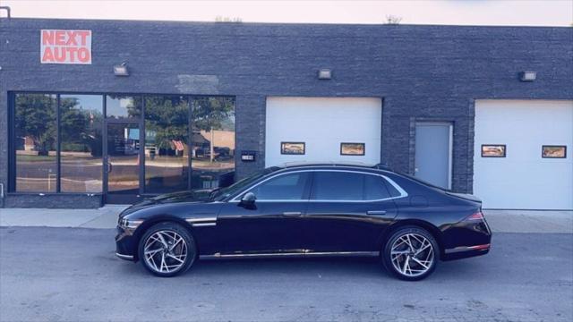 used 2023 Genesis G90 car, priced at $59,999