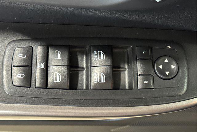 used 2020 Jeep Cherokee car, priced at $23,900