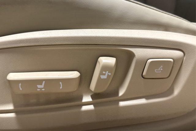 used 2014 Lexus ES 350 car, priced at $14,995