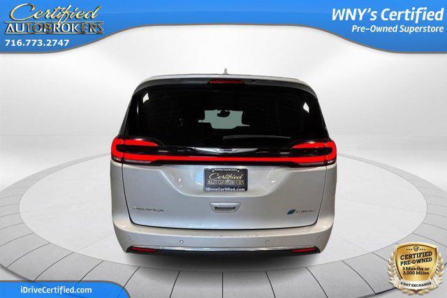 used 2022 Chrysler Pacifica Hybrid car, priced at $27,000