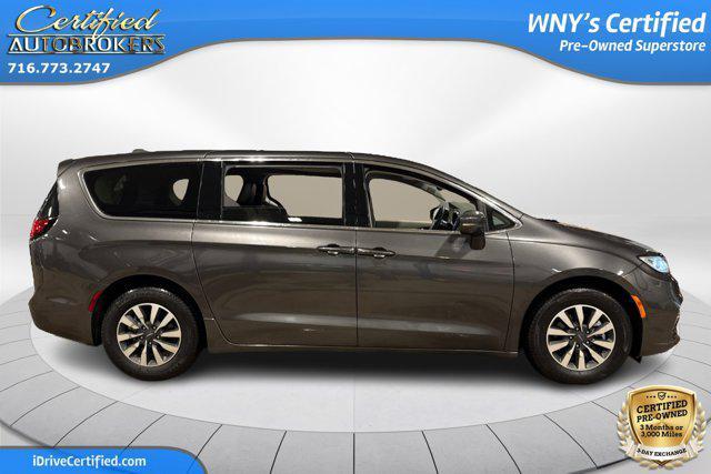 used 2022 Chrysler Pacifica car, priced at $24,500