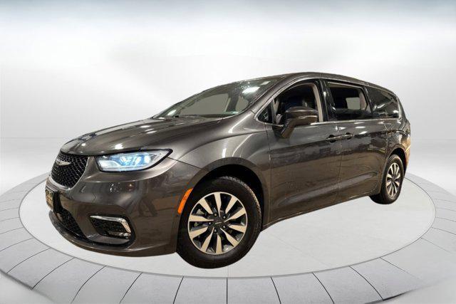 used 2022 Chrysler Pacifica car, priced at $24,500