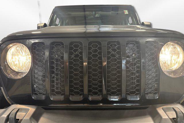 used 2022 Jeep Gladiator car, priced at $31,995