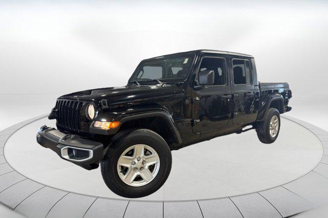 used 2022 Jeep Gladiator car, priced at $31,995