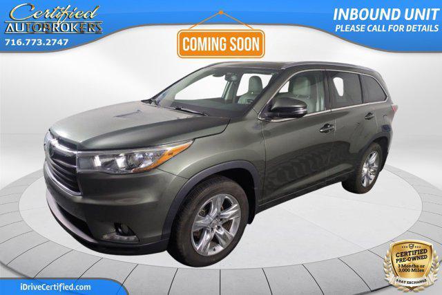 used 2015 Toyota Highlander car, priced at $21,500