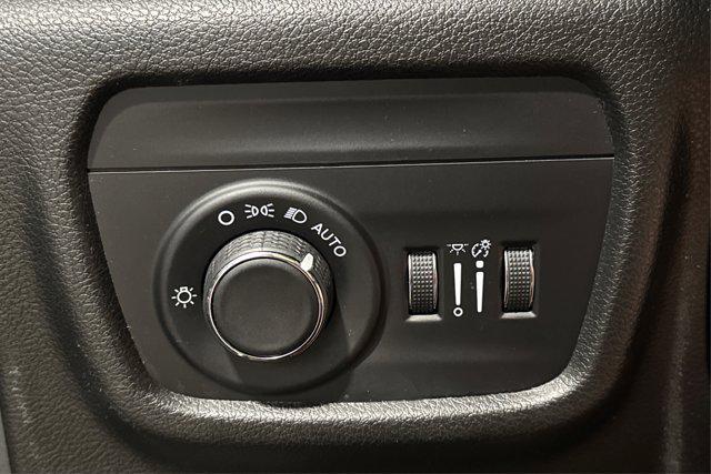 used 2021 Jeep Grand Cherokee L car, priced at $27,500