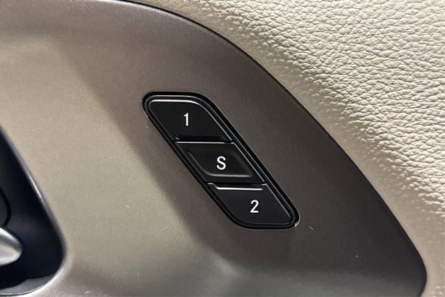 used 2023 Chrysler Pacifica Hybrid car, priced at $28,500