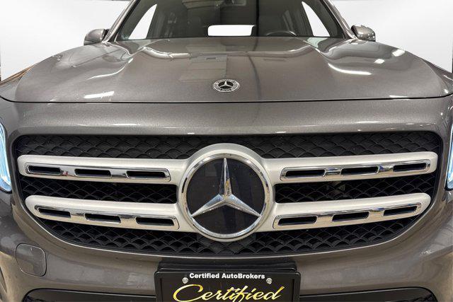 used 2021 Mercedes-Benz GLB 250 car, priced at $30,500