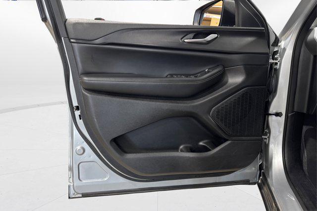 used 2023 Jeep Grand Cherokee L car, priced at $27,500