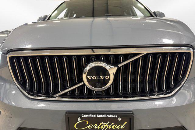 used 2023 Volvo XC40 car, priced at $31,500