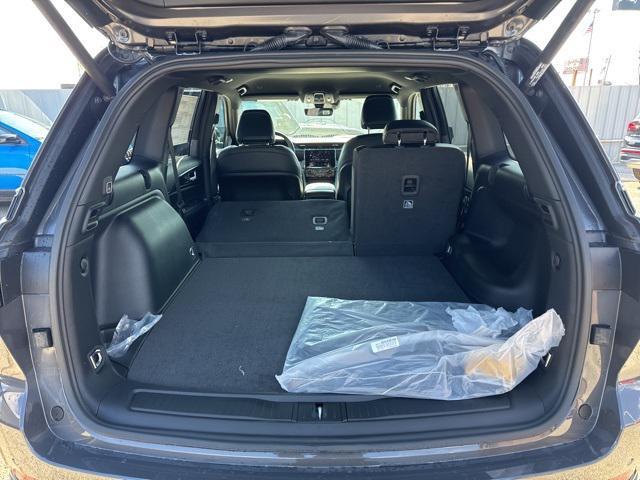 new 2025 Jeep Grand Cherokee car, priced at $36,930