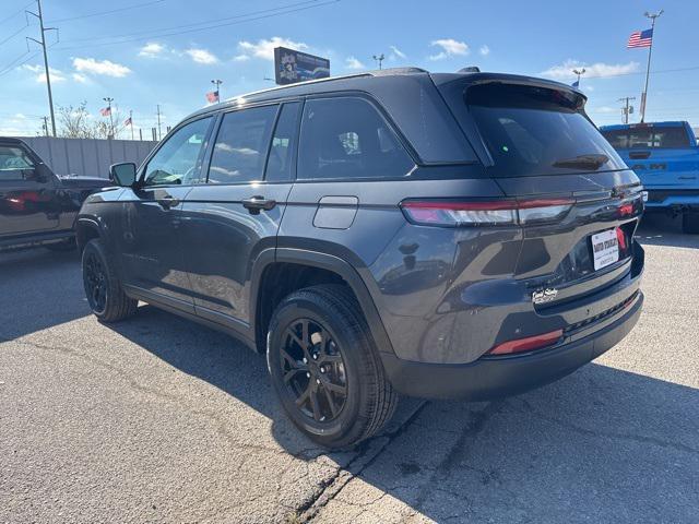 new 2025 Jeep Grand Cherokee car, priced at $36,930