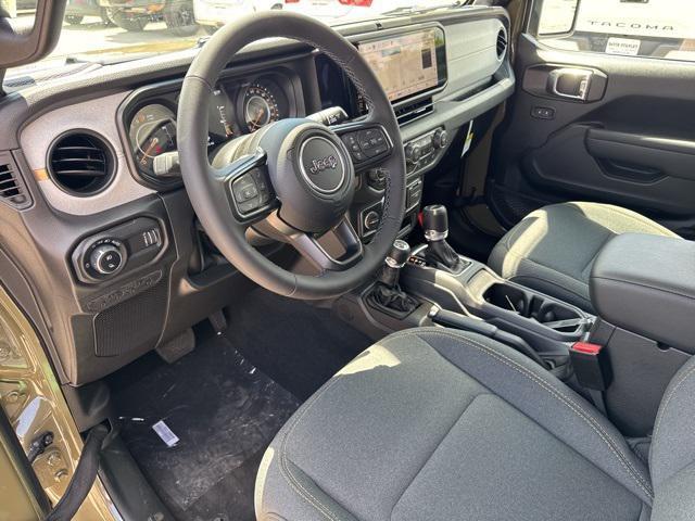 new 2025 Jeep Gladiator car, priced at $42,670