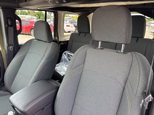 new 2025 Jeep Wrangler car, priced at $41,380
