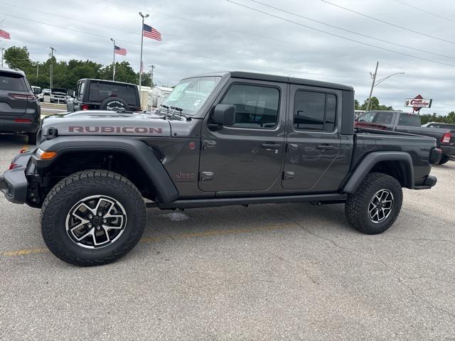 new 2024 Jeep Gladiator car, priced at $44,290