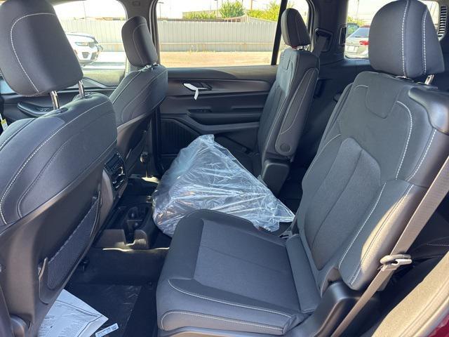 new 2025 Jeep Grand Cherokee L car, priced at $31,725