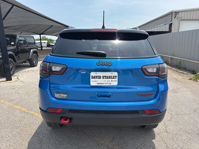 new 2025 Jeep Compass car, priced at $32,660