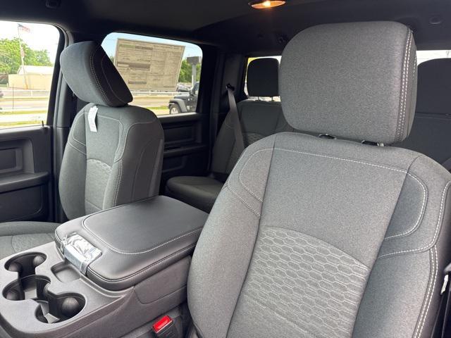 new 2025 Ram 2500 car, priced at $58,190