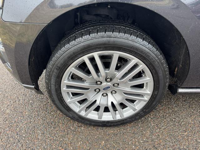 used 2024 Ford Expedition car, priced at $57,988