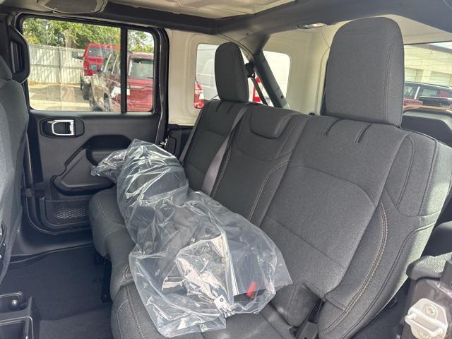 new 2026 Jeep Wrangler car, priced at $43,625