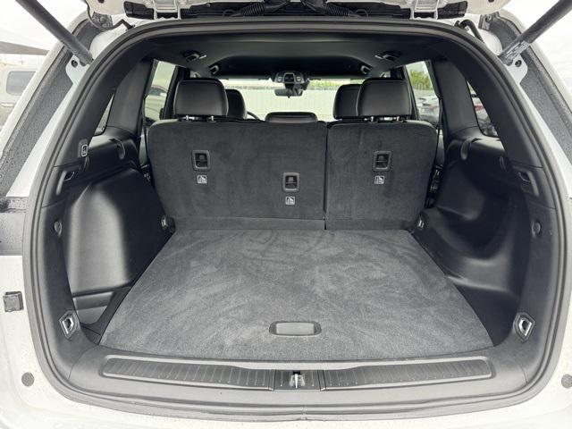 used 2025 Jeep Grand Cherokee car, priced at $36,788