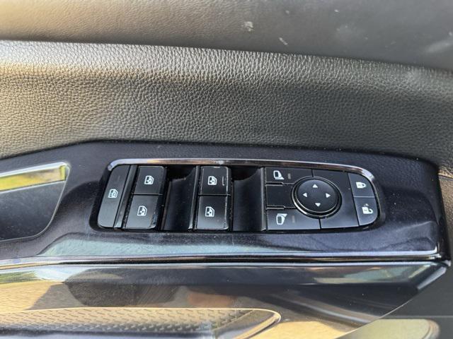 used 2022 Nissan Pathfinder car, priced at $21,488