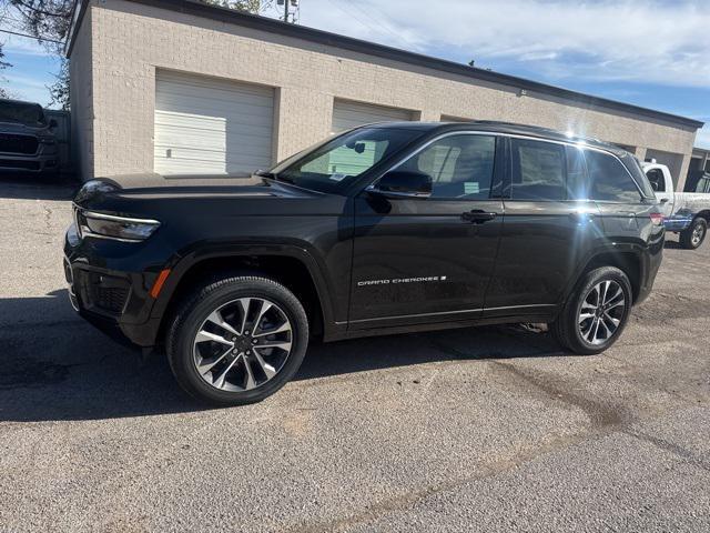 new 2024 Jeep Grand Cherokee car, priced at $56,070