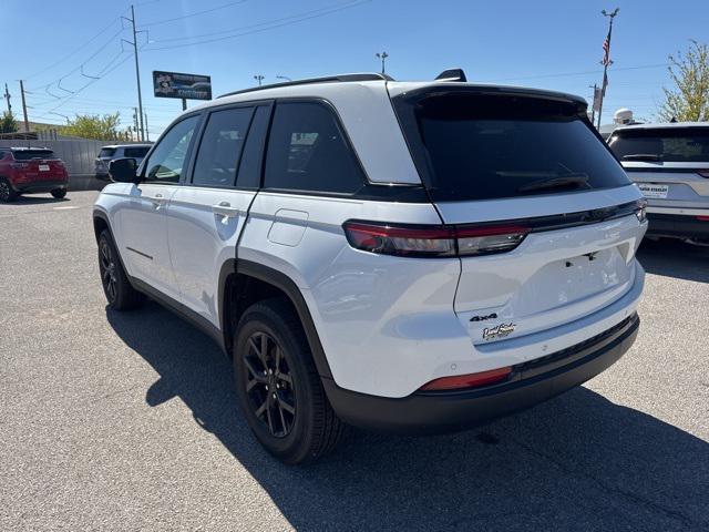 new 2024 Jeep Grand Cherokee car, priced at $36,335