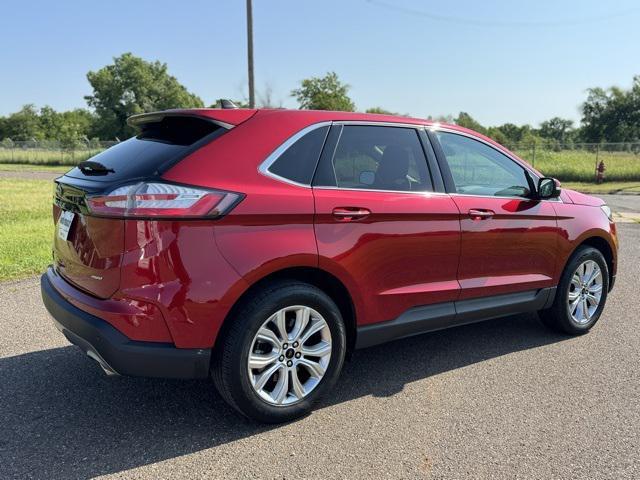used 2024 Ford Edge car, priced at $30,788