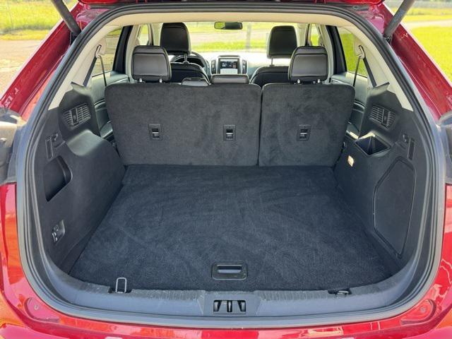 used 2024 Ford Edge car, priced at $30,788