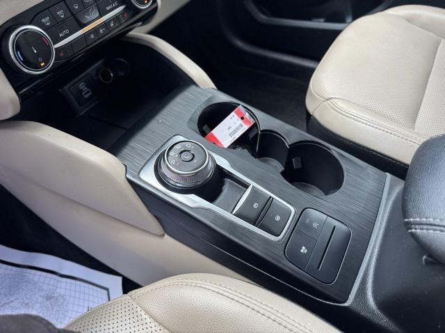 used 2022 Ford Escape car, priced at $18,988