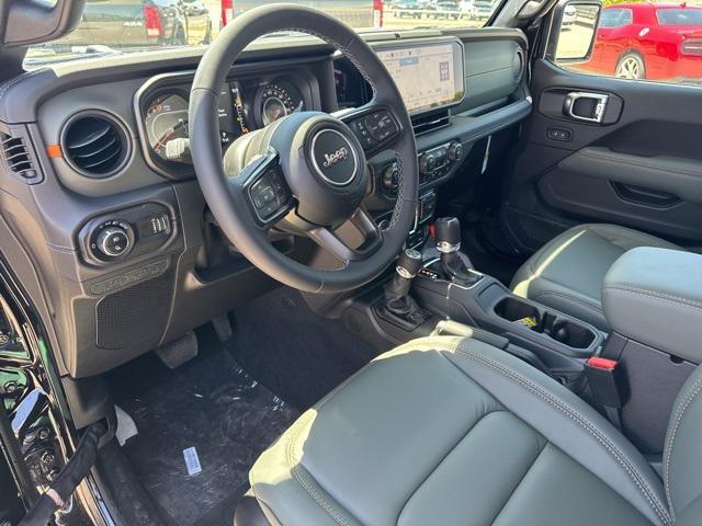 new 2025 Jeep Gladiator car, priced at $51,960
