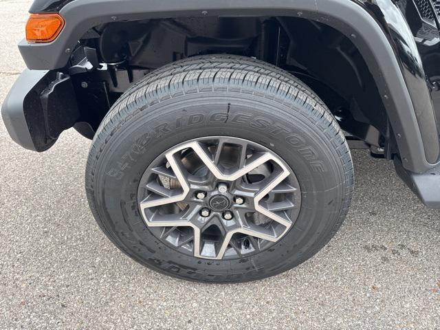 new 2025 Jeep Wrangler car, priced at $50,520