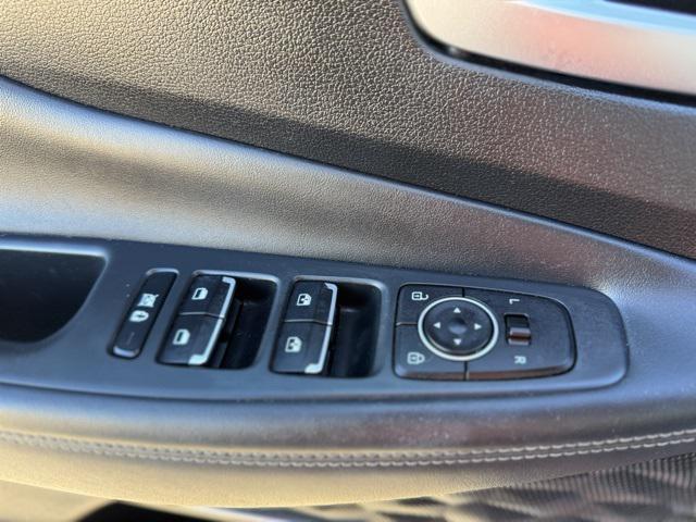 used 2019 Hyundai Santa Fe car, priced at $18,888