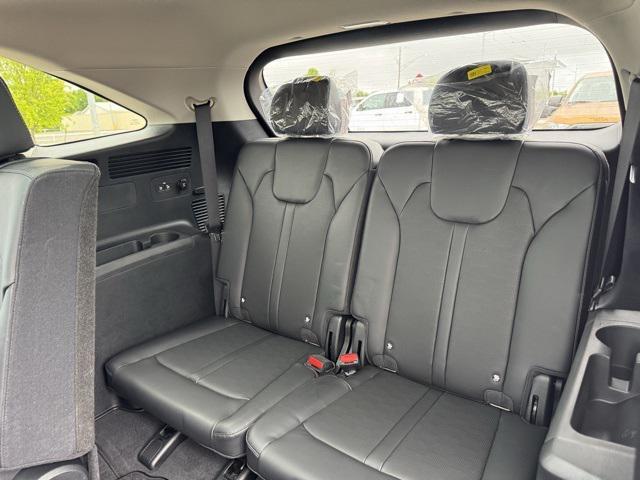used 2025 Kia Sorento car, priced at $34,788