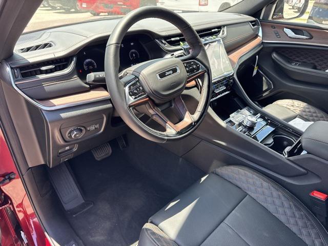 new 2025 Jeep Grand Cherokee L car, priced at $54,255