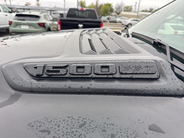 new 2025 Ram 1500 car, priced at $55,075